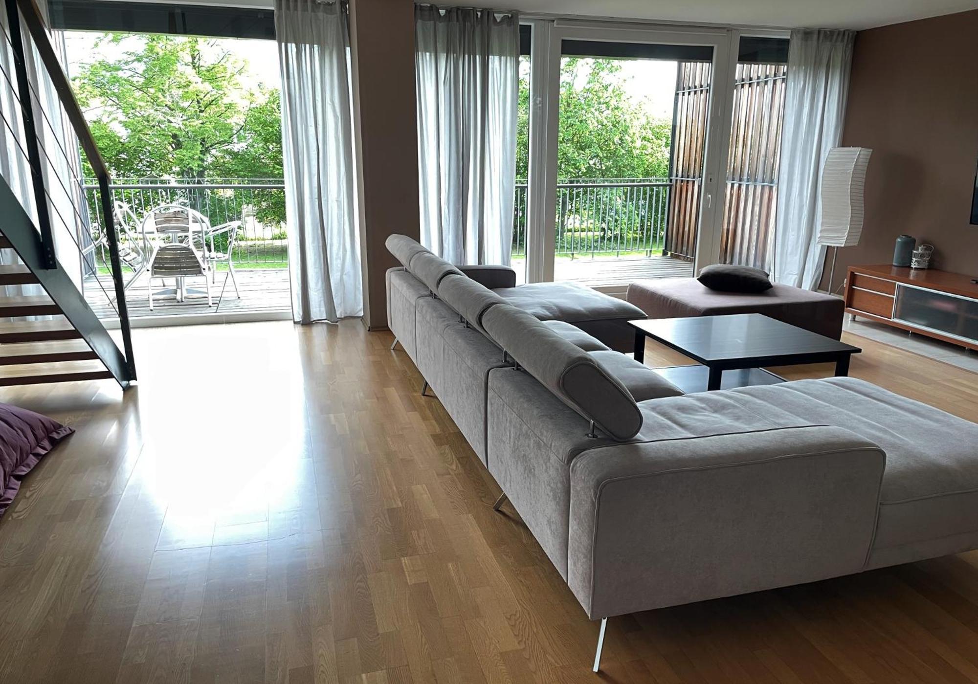 Jd Apartment